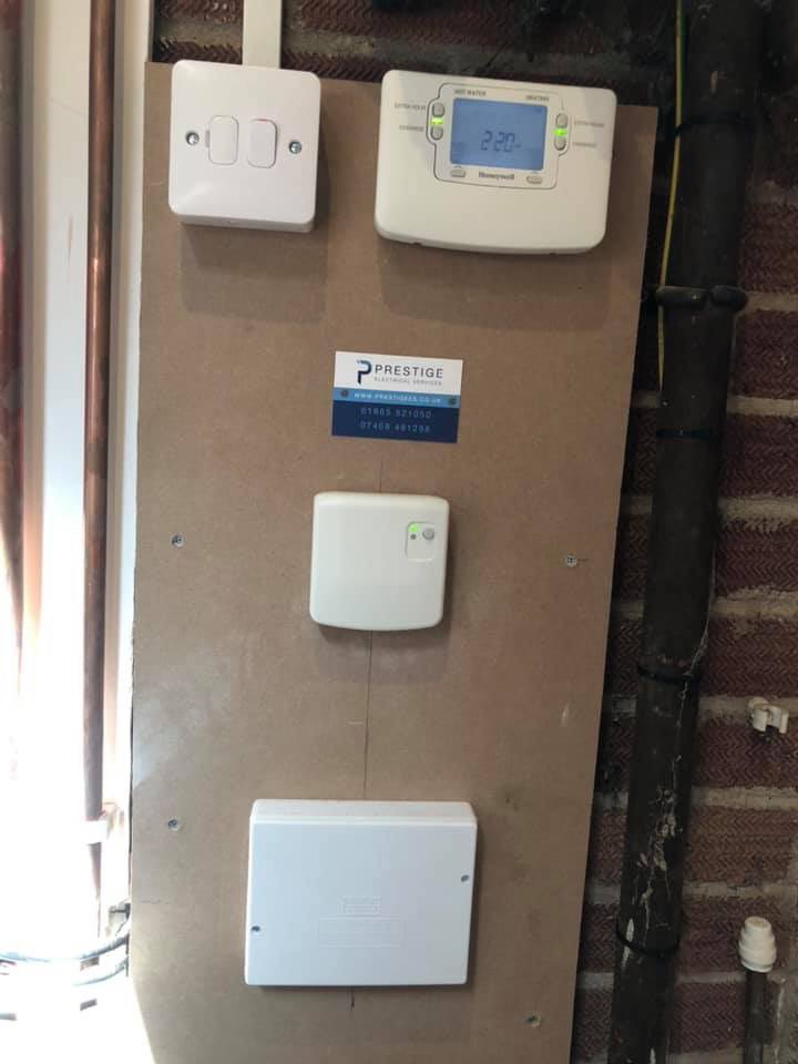 PrestigeElecs's tweet photo. Another S plan heating system wired and connected https://t.co/aS8VNTexTQ
