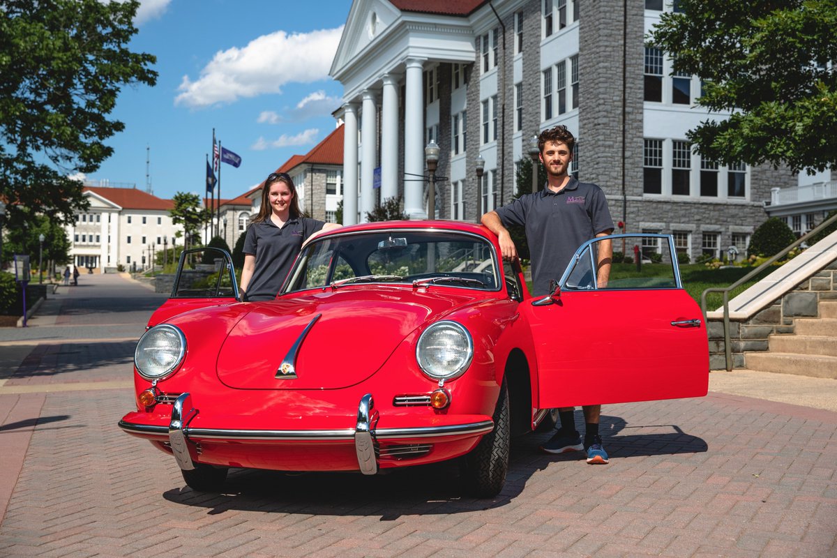 MAAP1070's tweet photo. Great day for a photo shoot last Friday on campus! #JMU @JMU #jmuengineering @JMUEngineering @JMUNews #porsche #porscherestoration #autorestoration https://t.co/6gE1YyYrO5