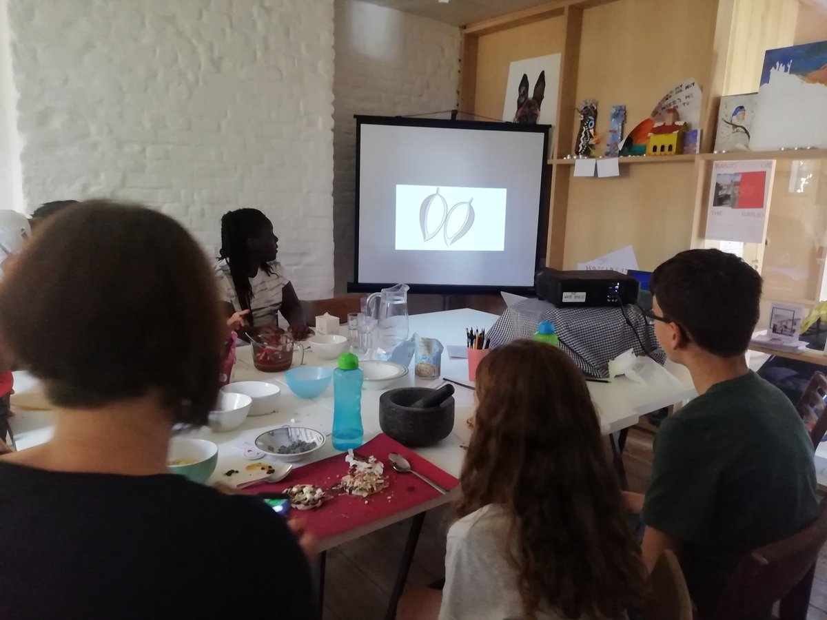 ChocolateOyin's tweet image. Had a yummy time teaching about chocolate, the farmers and also taking care of the teeth. Do you know it is free for children to go and visit the dentist every six months to check on their teeth..Have you been to the dentist this summer holiday?
#chocolateworkshop #madeinbarking