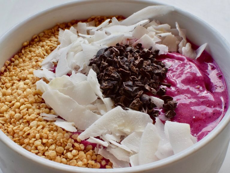alchemy_brands's tweet photo. Check out our Nutty Dragon smoothie bowl that was featured in @BuckeyeLifeMag 🍓🍌🥥🥜https://t.co/0z4A2kSe34 https://t.co/DPqr8S0cun