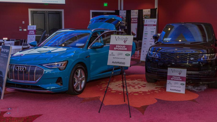 VintageSpokane's tweet photo. We partnered with @AutoNation and three local dealerships to showcase the best the Spokane Valley has to offer! Acura of Spokane Valley, Audi Spokane and Land Rover Spokane each displayed premier vehicles during the event and had reps on-site and available to answer questions. https://t.co/UMj9apDwHr