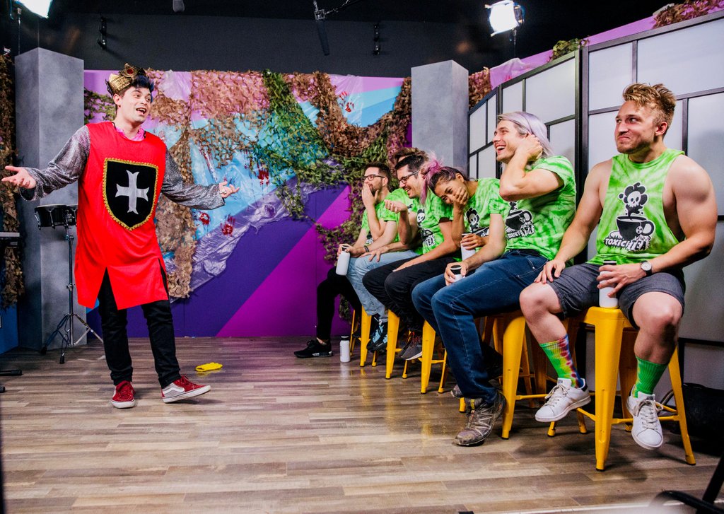 smosh's tweet photo. It's Team #MushroomClout's turn to make team #ToxiciTea spit! ๐ฆ๐ฆ
Watch the all-new Try Not To Laugh here: https://t.co/al5v5LXhhi https://t.co/3lU0SxZrRD