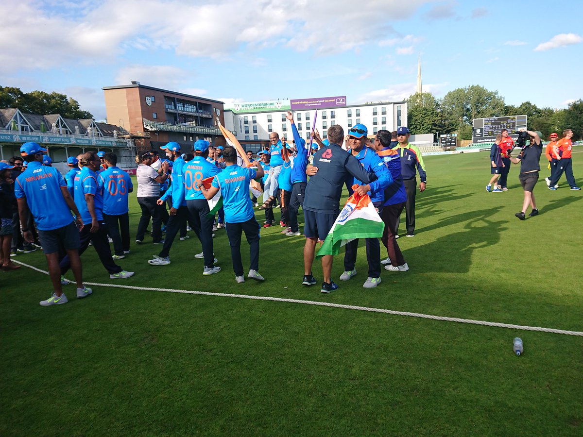 Morgs1968's tweet photo. All over @WorcsCCC as @BCCI 🇮🇳 defeat a valiant @ECB_cricket 🏴󠁧󠁢󠁥󠁮󠁧󠁿 by 36 runs #PDworldseries If you don't know the PD game yet, you are really missing something very very special. Heroes all x https://t.co/Sv02hum5Gu