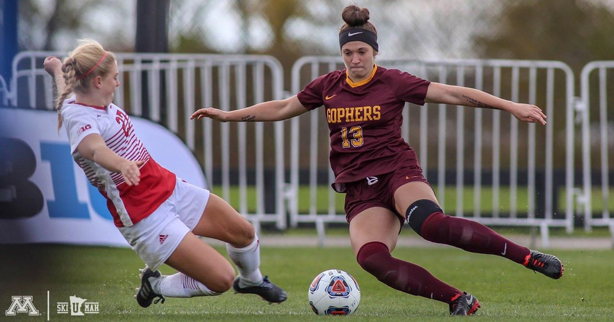 🥁Drumroll please...🥁

Now presenting your 2019 #Gophers captains: Marisa Windingstad and Nikki Albrecht!