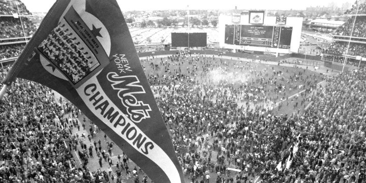 metsrewind's tweet photo. August 13, 1969: After being swept in a three-game series by Houston at the Astrodome, the @Mets fall 10 GB of the @Cubs in the NL East. The @Mets will finish the final 50 games of the season with a 39-11 record and win the division by 8 games. #69Rewind https://t.co/92zKTUDCMM