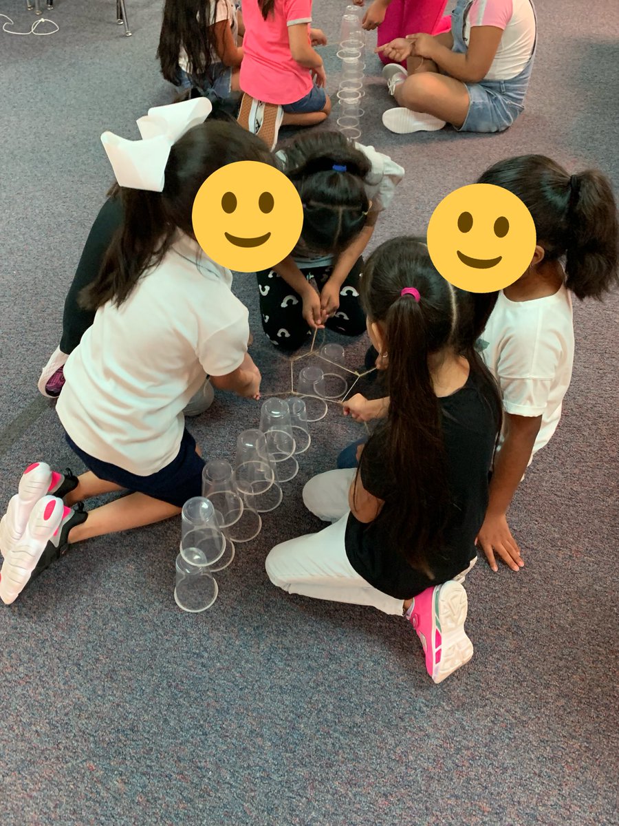 WeaverClass's tweet photo. For the first day back to school, we are doing some team building while working on having meaningful conversations with each other! https://t.co/9bF0Wg6ZKJ