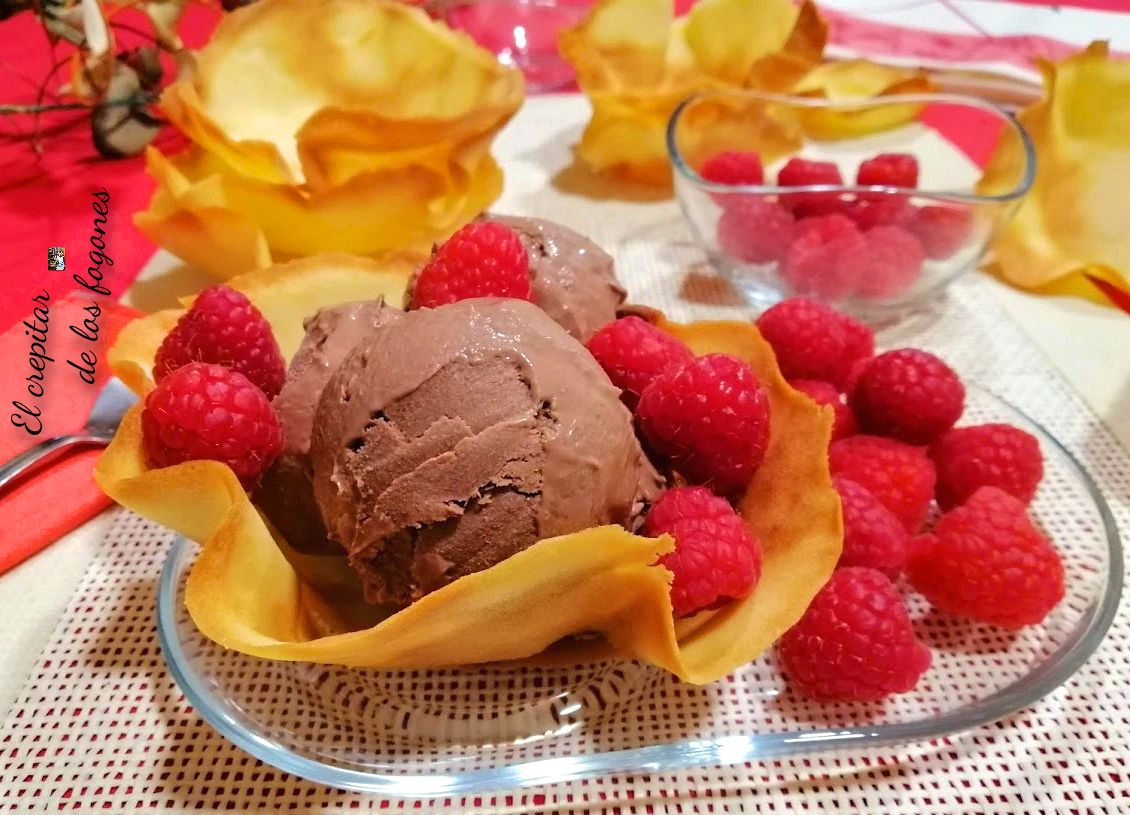 CookGlobal's tweet photo. This Creamy chocolate 🍫 ice cream from @Chus_Pita begs to be tried! (HELADO DE CHOCOLATE CREMOSO) https://t.co/HqDx9v5Kvu via @lamaletademaggi https://t.co/S69NlvjGcc
