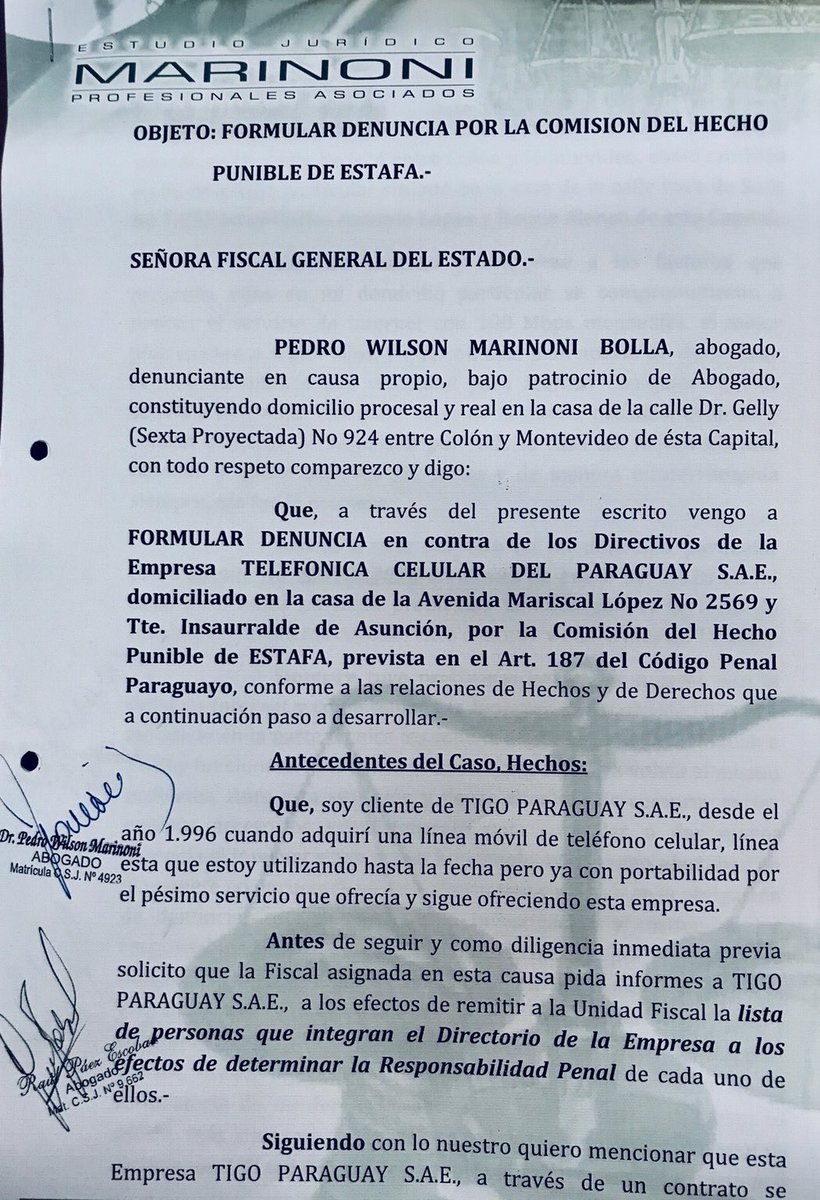 PedroMarinoni's tweet photo. Aquí está la denuncia presentada contra los Directivos de ⁦@TigoParaguay⁩ por ESTAFA. Consta abajo el cargo de presentación y espero que la Fiscalía por el bien de nuestros compatriotas haga un buen trabajo y castigue a estos ladrones que nos roban con un supuesto servicio https://t.co/aaYdIJkM8K