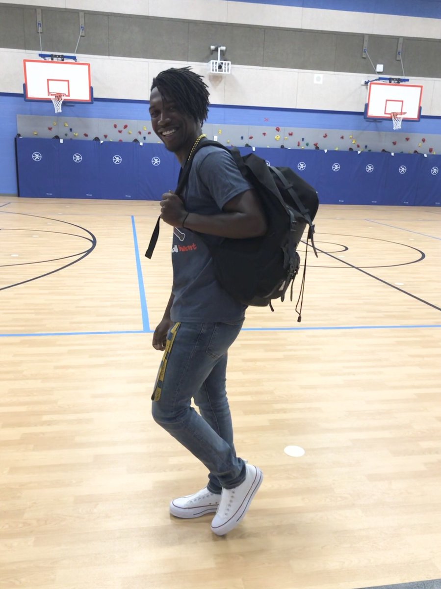 music_mrbrown's tweet photo. Didn’t I say talented? #catalogmodel #ruthes https://t.co/Nry4Fh3njk