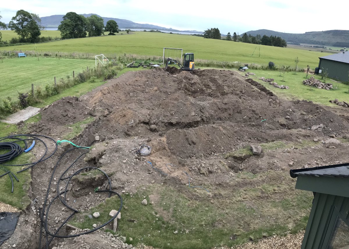 roomitchell's tweet photo. We have a lawn again! What a transformation. As Kermit the Frog once said โItโs not cheap being greenโ. #GroundSourceHeat #Renewables ๐ธ https://t.co/LChVzF6isx