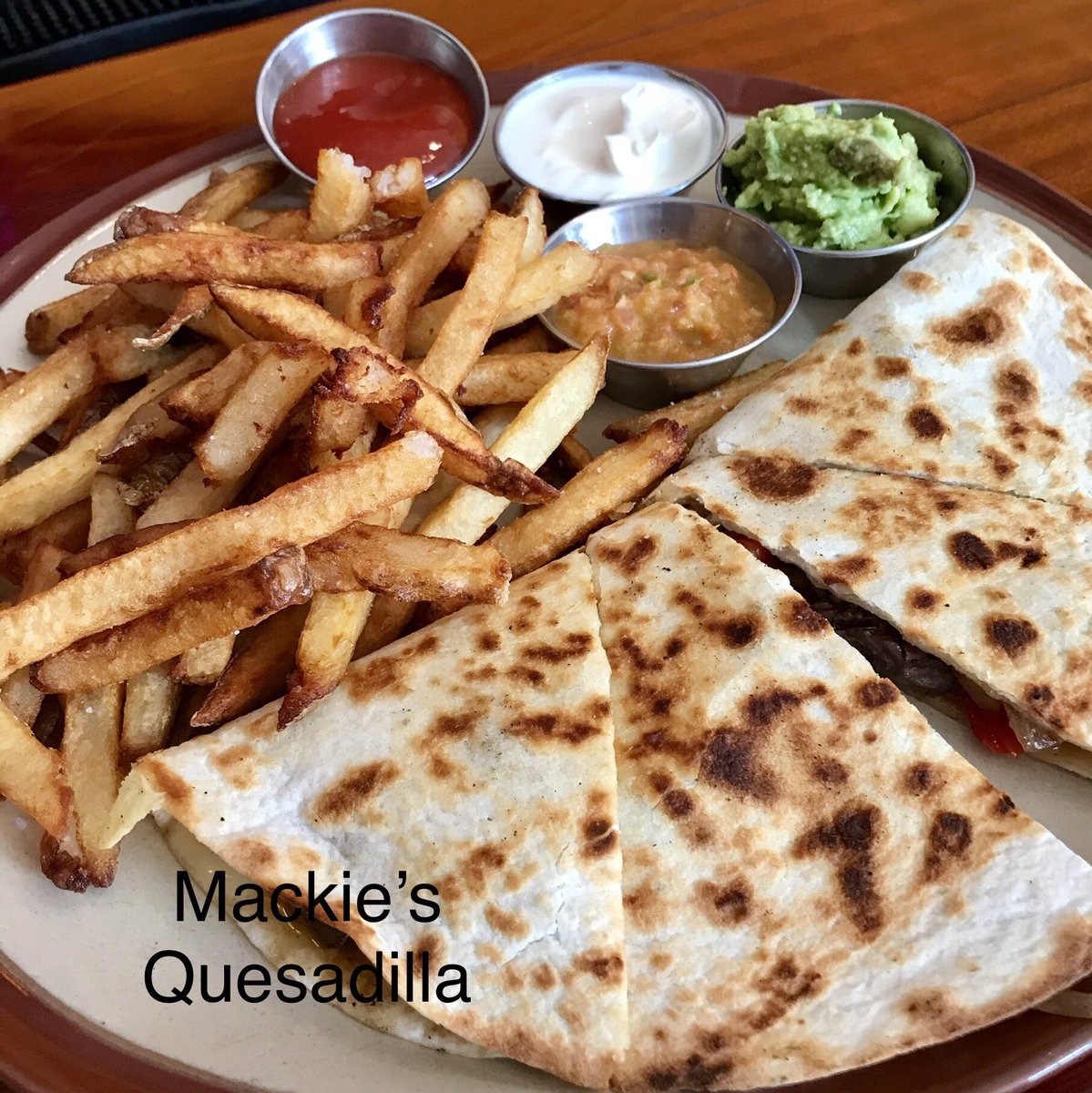 MackiesBarGrill's tweet photo. Don’t miss today’s special Grilled Chicken Quesadilla with House Cut Fries just $10 #AlexandriaVA #TexMexTuesday #TuesdayMotivation #yum #eatlocal @VAfoodie @MeetAlexVA @AlexandriaVA @DMVdining @YelpNoVA @redbricktown @OldTownAlex1 @Eater_DC https://t.co/HWTifvczIP