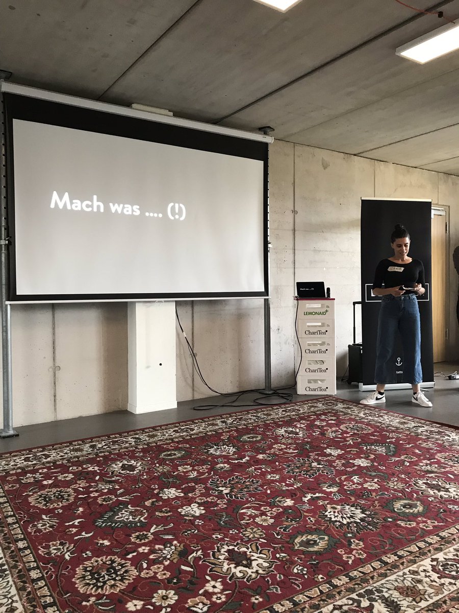 DCKLND's tweet photo. Los geht’s! #DENKDOCK geht in die erste Runde. Thanks for having us @betahausHH 🙏🏻 #meetup #machenstattschnacken https://t.co/NVh7tUIRHq