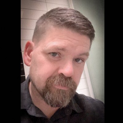 BassThumber's tweet photo. #NewCutPic #justfuckingaround https://t.co/aqYYapBTzD