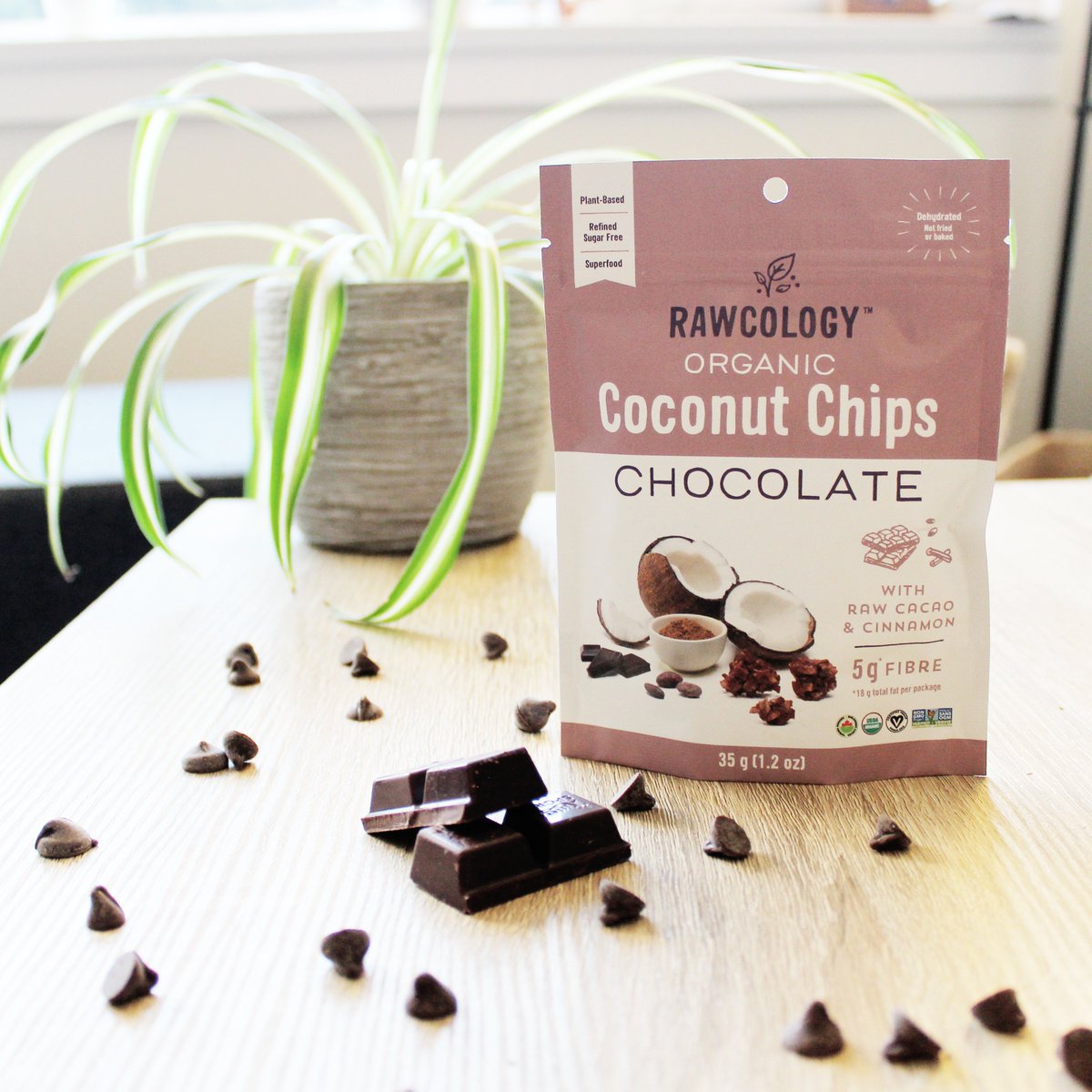 #GIVEAWAY 😍🍫⠀⠀⠀⠀⠀⠀⠀⠀⠀
⠀⠀⠀⠀⠀⠀⠀⠀⠀
This #TryItOutTuesday we are giving away a pack of these Organic Coconut Chips coated in raw cacao, cinnamon, and pink Himalayan salt from <a href="/Rawcology/">Rawcology™</a>!
To enter,
✅Follow <a href="/Rawcology/">Rawcology™</a> <a href="/SocialNature/">Social Nature</a> 
✅RT
Ends Wed, Aug 14, 5pm PST