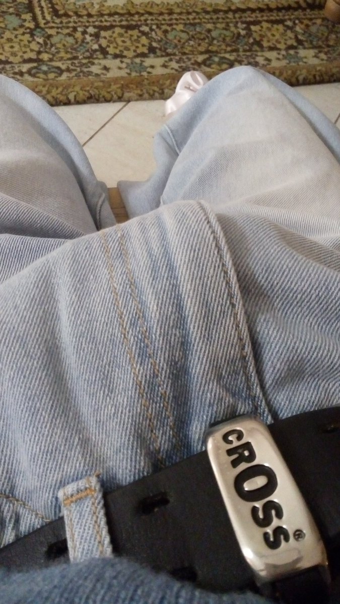 markgeev's tweet image. ровно год назад в этом же месте в это же время было сделано это фото спешу обрадовать всем привет в этом году у него появилась вторая часть