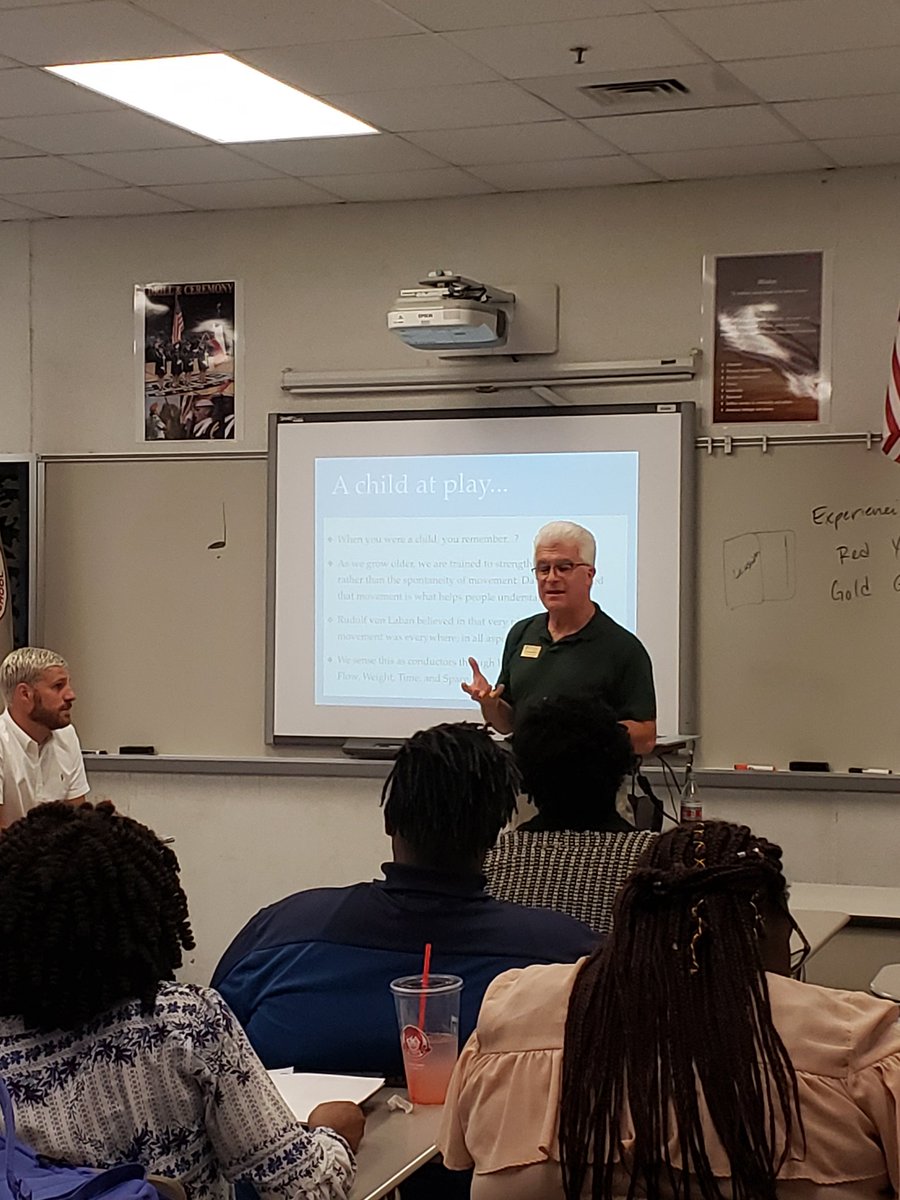 jennleigh74's tweet image. #CCSArtsEd is blessed to have two amazing universities in our backyard. Thank you to Dr. Denise Peyton @uncfsu and Dr. Michael Martin  @MethodistUniver for presenting our Choral Professional Development. The commitment between @CumberlandCoSch and our universities is amazing.