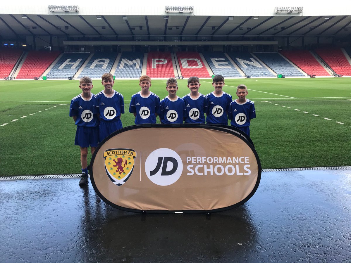 PerformSchools's tweet photo. New S1 Group @BroHighOfficial enjoyed today’s launch and looking forward to getting started tomorrow. #performanceschools https://t.co/ZxHEVuAkdD