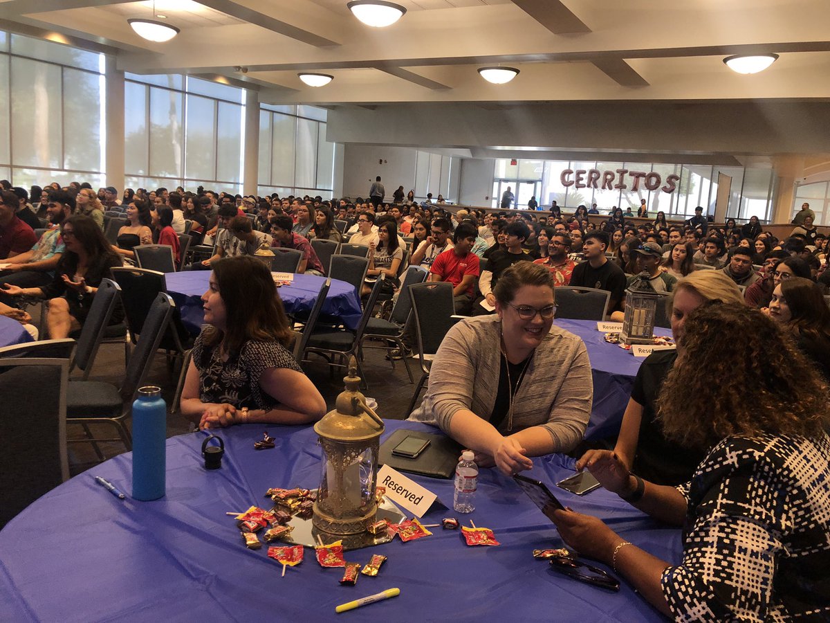 marisaperez_16's tweet photo. Another #CerritosComplete cohort launches today. Welcome to @cerritoscollege! #EdPlans #Counseling #Math #English https://t.co/UT21Y1T4iU