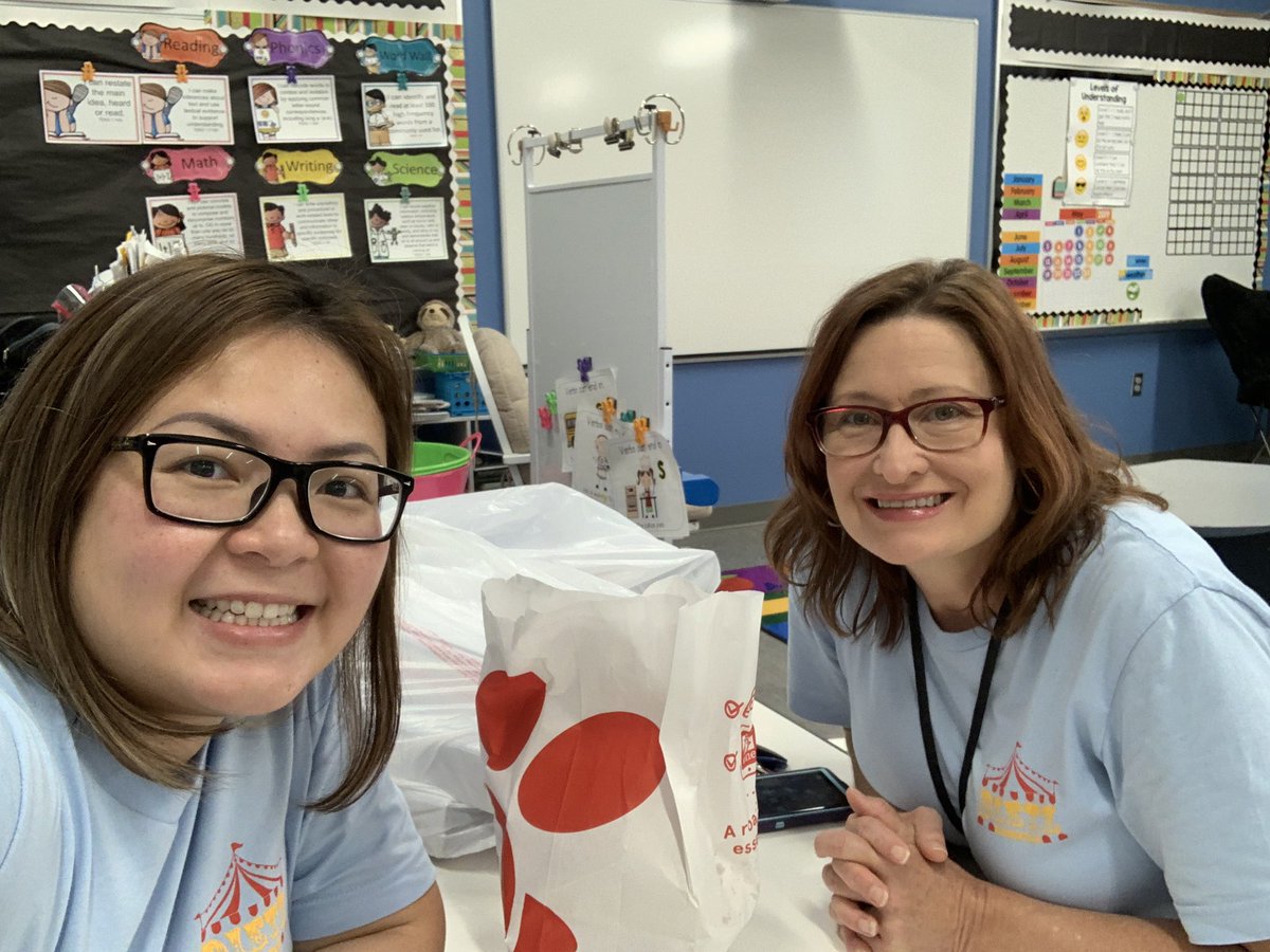 M_Inurrigarro's tweet photo. @CISDDietz #GreenHouse https://t.co/XXZ1xmVNjo