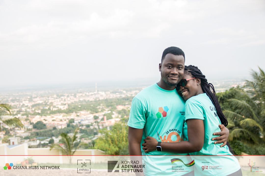 GhHubsNetwork's tweet photo. Fun Fact : she loves to cook and enjoys being creative daily
IG : lousy_Agyekum
@LoisAgyekum
@loisys_cakes
Find you a Sniper Studio pair like this and make your event a coloring book.. Great people
#25daysofwow
#EntrepreneurshipAct
#EntrepreneurshipBill
#Ghanahubs https://t.co/Wf6rOaUJ8G