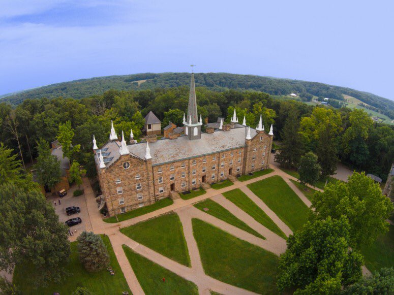 JakeDr4's tweet photo. I am extremely blessed and excited to announce my commitment to Kenyon College to continue my academic and lacrosse careers. Thank you to my coaches, family, and friends who have supported me and made this possible. @KenyonMensLax @OutlawsAcademy https://t.co/KzbEzuTev6
