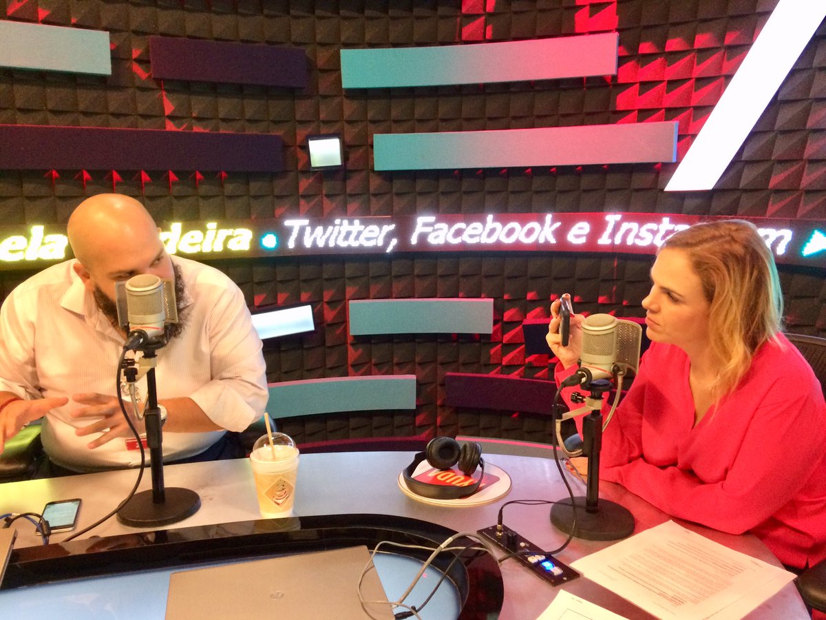 PamCerdeira's tweet photo. #MartesChairo @artesimperiales La reacción de #Shainbaum ante lo ocurrido en la #PGJCDMX y llamaradas de petate antes del informe 102.5 fm 📻 #ATodoTerreno https://t.co/oIKKYUBVl6