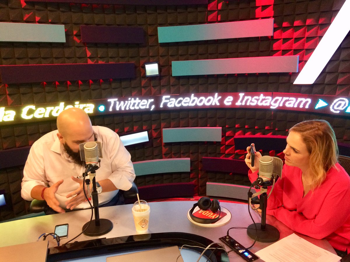 PamCerdeira's tweet photo. #MartesChairo @artesimperiales La reacción de #Shainbaum ante lo ocurrido en la #PGJCDMX y llamaradas de petate antes del informe 102.5 fm 📻 #ATodoTerreno https://t.co/oIKKYUBVl6