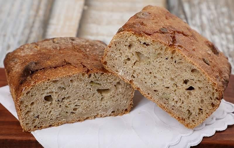 Chilegast's tweet photo. Apoyamos el #COMERCIOLOCAL
👉🇨🇱 Les presentamos a #DuonaSabores🍞🥖Este es un equipo apasionado por el pan👨🍳🍞
#PanMultigrano #PanIntegral
#PanOliva - #Aceitunas
#AlfajoresArtesanales
Su oferta puede ser a gusto del cliente👏 Despacho a Domicilio #Stgo romartinezga@gmail.com https://t.co/3xvjTbfxHw