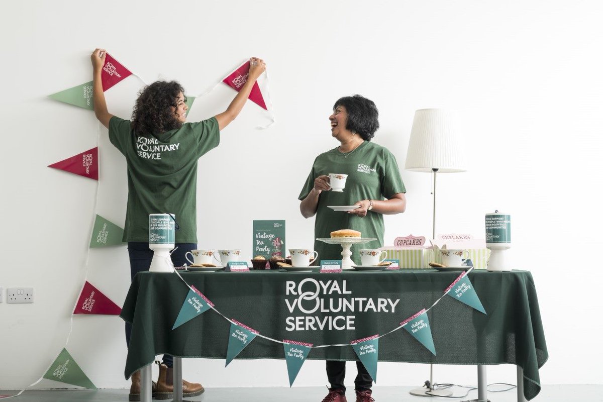 It's #CharityTuesday Why not Celebrate this years #AfternoonTeaWeek by organising your own Tea Party? Our volunteers serve over 5million cups of tea a year! Support <a href="/RoyalVolService/">Royal Voluntary Service</a> by raising funds with a Tea Party #MakeADifference 🍰
📩Joanne.fowler@royalvoluntaryservice.org.uk