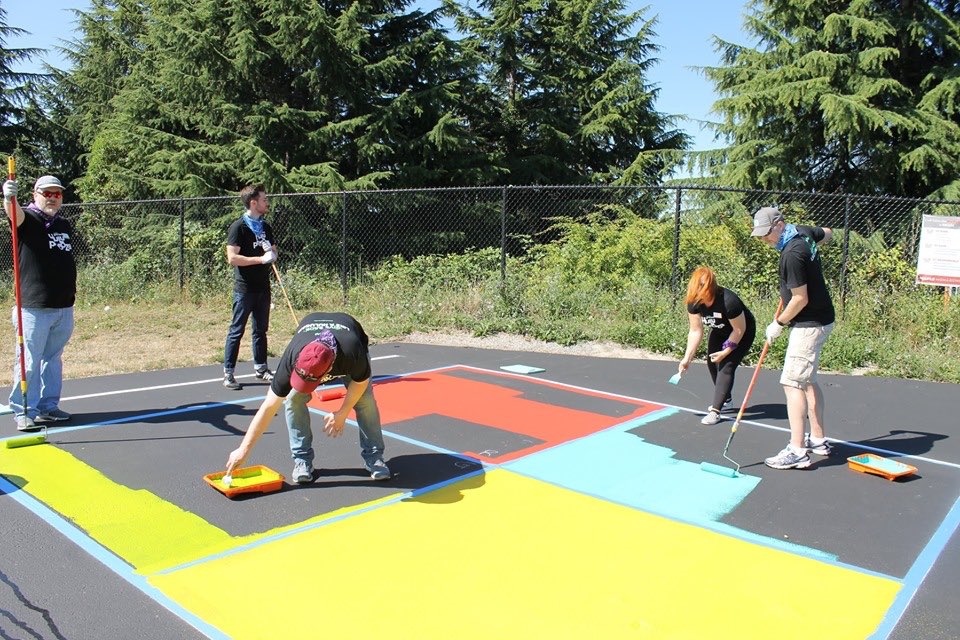 ElementaryMaple's tweet photo. @ElementaryMaple is SO thankful for @SeattleWorks and the team of Hulugans from @hulu for their day of service on July 26th. #spsconnects https://t.co/v6bpzYVan3