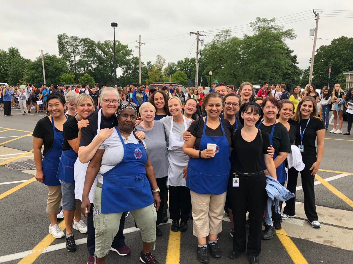 myCCSCafe's tweet photo. Fire drill, what fire drill? The @chsinfo cafeteria staff enjoyed the quick photo op. #Back2CCS https://t.co/Hgn8vA3v6G