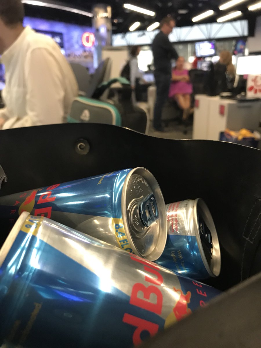 ArtemisChats's tweet image. Need all the extra energy and pep in my step for covering news this summer 
#IDontHaveAProblem 😅😳😜