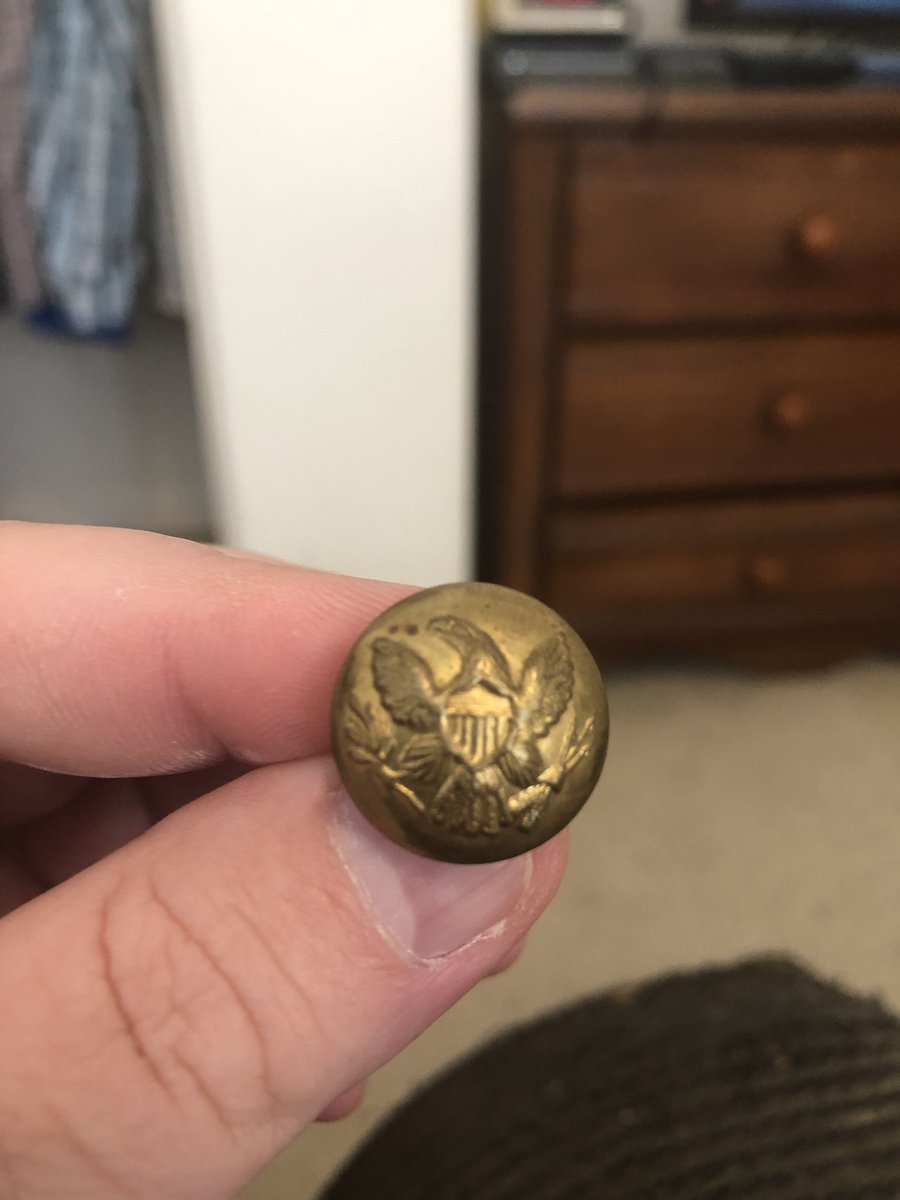 natomas_nerd's tweet image. Union coat button #Union #Unionsoldier #coatbutton #CivilWar #AmericanCivilWar #GettysburgMuseumofHistory