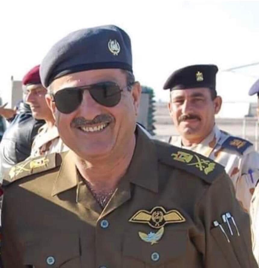 dnagham_hasan's tweet photo. ذكرى استشهاد اللواء ماجد التميمي الذي استشهد في جبل سنجار اثناء تأديته الواجب بأنقاذ المواطنين الفارين من داعش ، الرحمه والخلود لروحك الطاهرة والصبر والسلوان لذويك ومحبيك ، ستبقى حيآ في ضمير كل انسان غيور.. https://t.co/eMwA6aLwZk