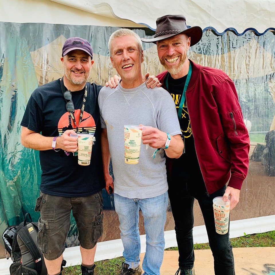 EricaBand10's tweet photo. when the #ERICA management @JezSprigg met @Happy_Mondays #FirstLieutenant #Bez apparently @ShaunryderX was busy making the coffee again 😉😜 https://t.co/m1qzTGe9fT