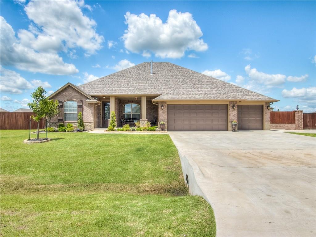 PaynelessTeam's tweet photo. You have to see this home! 4 BD/ 3 BA in Oklahoma City. Call/text/DM me for details.  https://t.co/FPKgTPBYum https://t.co/9kckVSBiM9