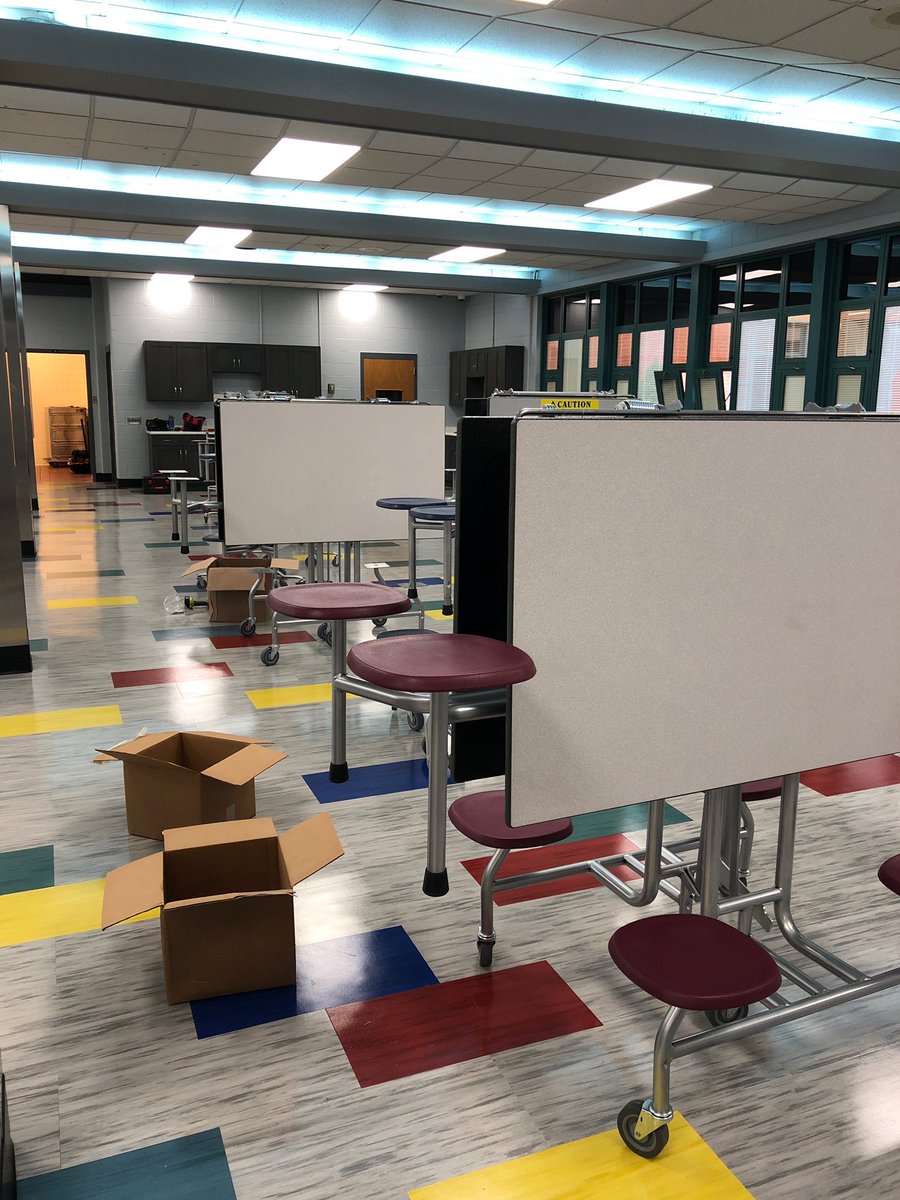 Elizabeth Forward Middle School tweet media