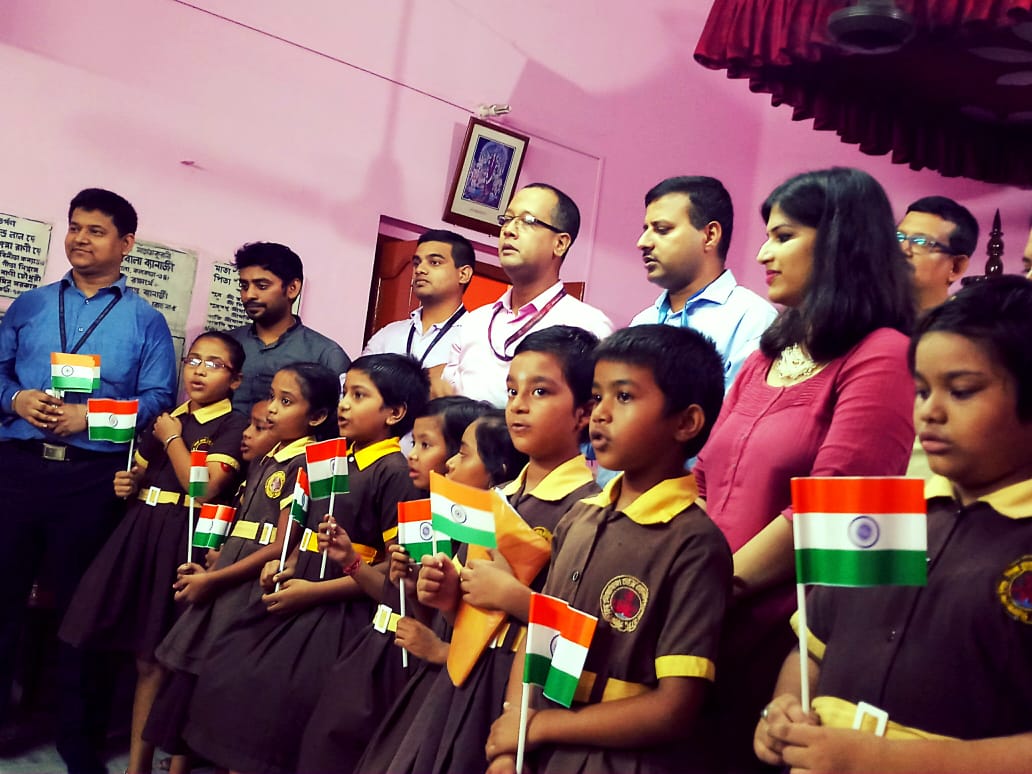 ParthaC1976's tweet photo. #TCSP4LSadhanaSamarpaNMonth activity continues, wonderful time spent at Vivekananda school @Kolkata on the eve of Independence day @Education theme
#TCSEmpowers
@AnupamSinghal5 @tcsjohn2001 @RakeshDevpura @vivekjadon9 @sudeep_mazumdar  @ashok_pai @aasha2015 @People_TCS https://t.co/qa3ZptF82R