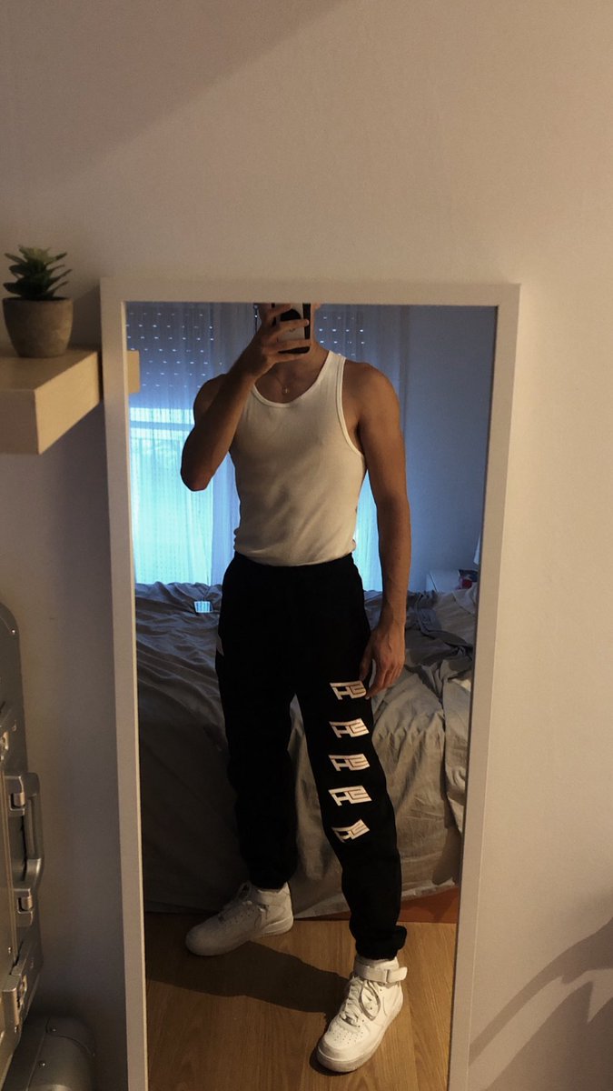 Manurios1update's tweet photo. Manu via. Instagram stories. https://t.co/nvtTthjUjI