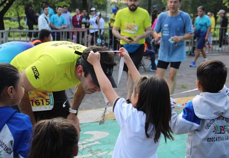 ¡Gracias por correr por nosotros! 
Felicidades a todos los corredores de la carrera <a href="/CarreraIOS/">Carrera IOS OFFICES</a> , su esfuerzo dará de comer a 1500 niños de la Fundacion CMR.

#PorlosniñosdeMexico #FundacionCMR #FundacionFAE #UnidosPorLaNiñez