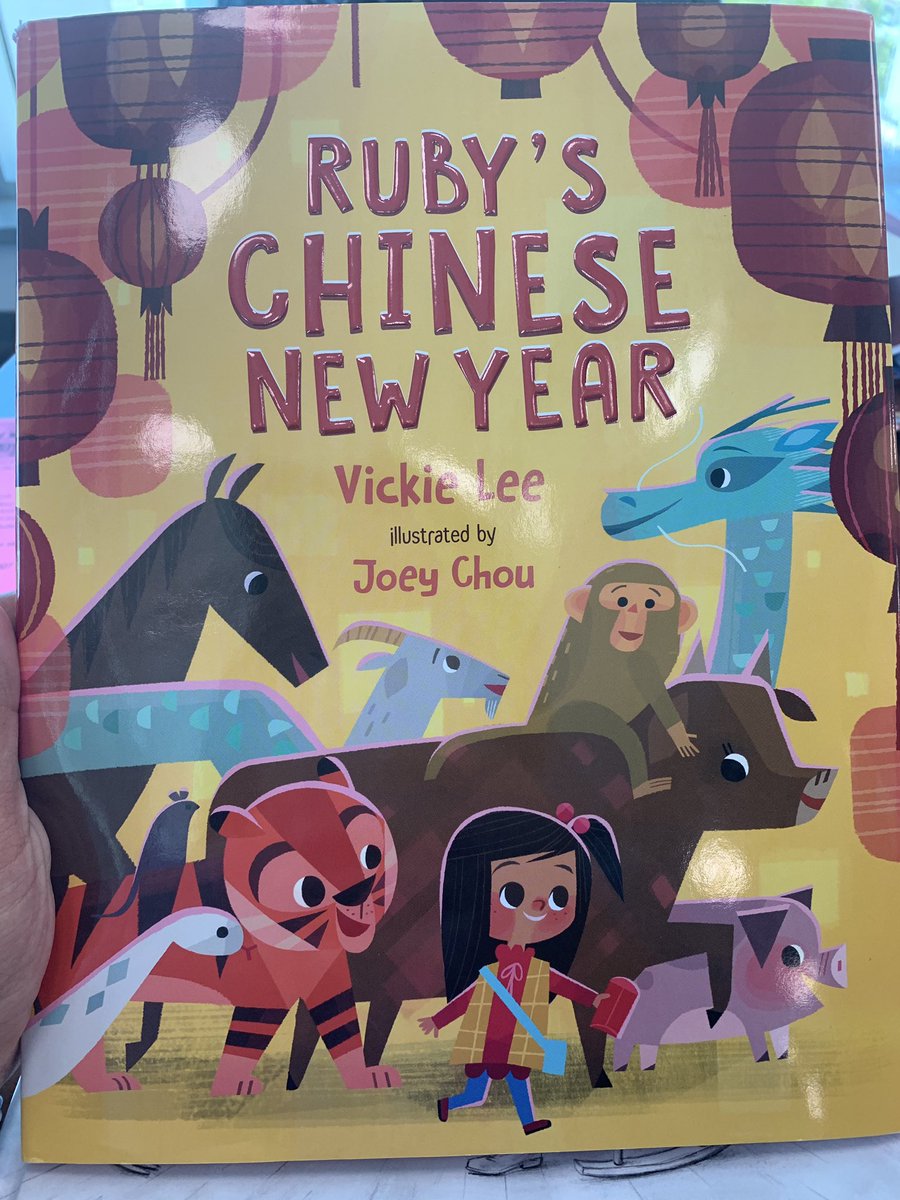 _MrsGravesClass's tweet photo. So many great books showing diversity! #CFISDroadtrip https://t.co/VDSswWfJiF
