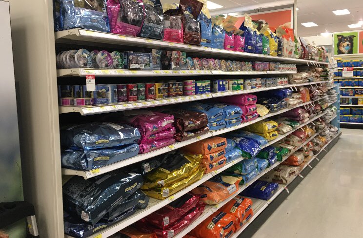 TargetVM_Philly's tweet image. Nothing but impeccable standards here at 1443! Amazing job team! 1 for 1 batches all day every day! #g493 #TARGET #targetlife #standards #bullseye #wearetarget #southphilly #philadelphia #TargetRun