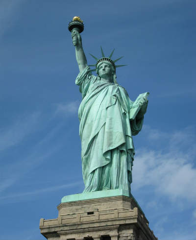 holidaytravelz's tweet photo. 7 Best Places to Visit in New York City - https://t.co/ZXDrpkeHbc #NewYorkAttractions https://t.co/70vBlYxabN