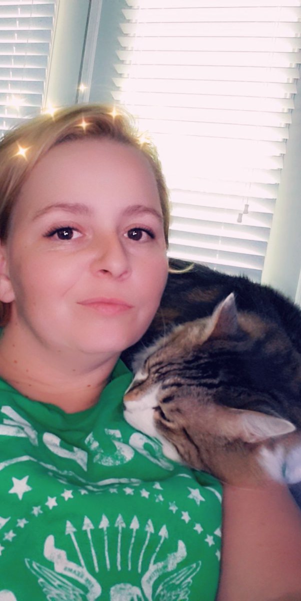 xBadWolfWho's tweet photo. Kitty cuddles and snoring in my ears! Love my big boy #catmom #ggttd #loudenswain https://t.co/jeMcIFCPto