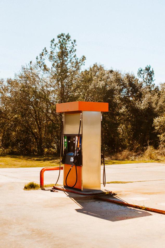 PattersonKia's tweet photo. Gas prices are constantly on the rise, and while we can't do anything about that, we can try to use less gas. These tips will help decrease your fuel consumption and your gas bill, check them out: https://t.co/UNOISsnSBp https://t.co/8LdcjDU164