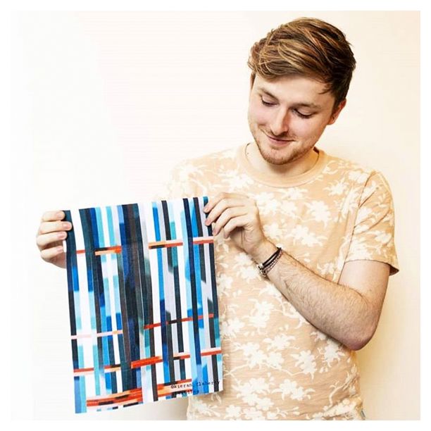 patterndesignrs's tweet photo. TEXTILE DESIGN STUDENT?π
Art by @kieran_flaherty_textiles
β¦
β¦
β¦
β¦
#textilesdesign #textilestudent #textilesstudent #textiledesignstudent #graphicdesignstudent #graphicdesignschool #designstudent #designstudents #designschool #patterndesign #patterndesigner #patterndesigners https://t.co/PkxD7TIxqt