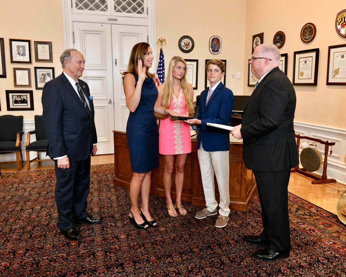 Congratulations to Tiffany Robinson for officially being sworn in as Secretary of the Maryland Department of Labor by <a href="/GovLarryHogan/">Governor Larry Hogan</a>!