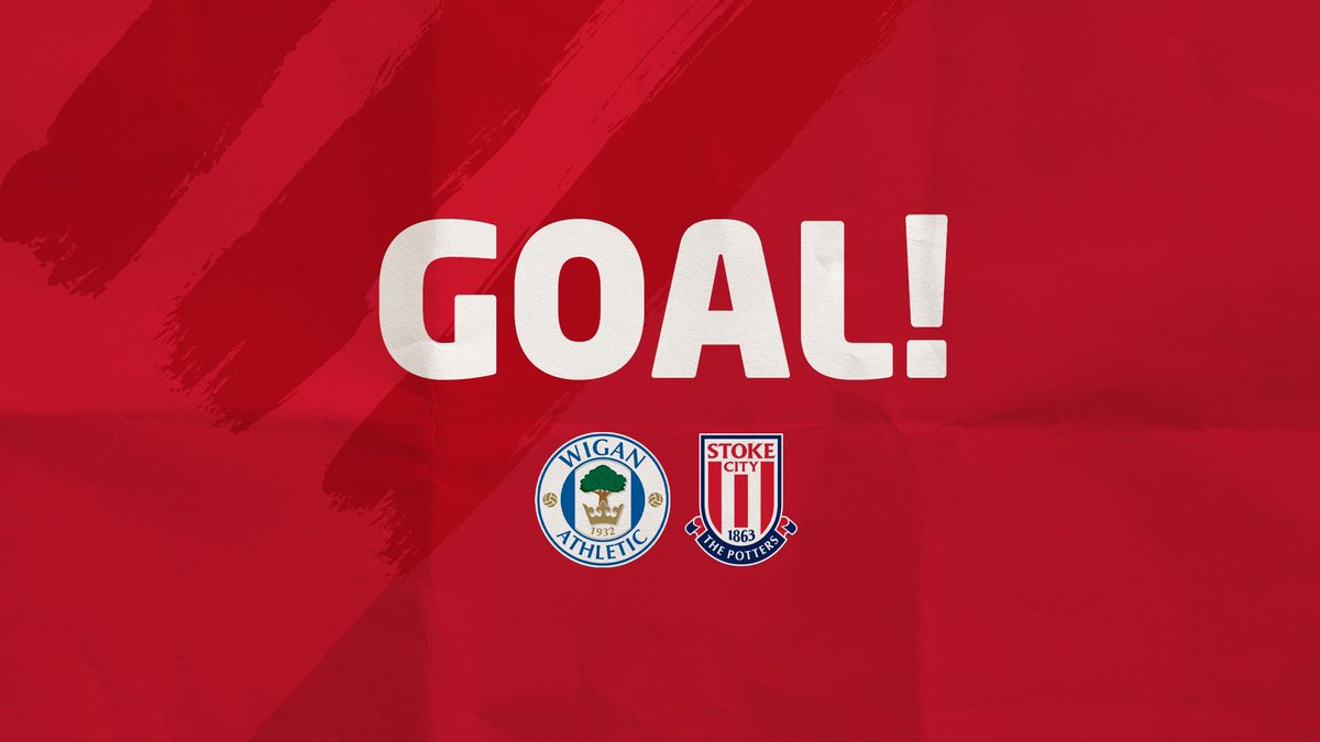 GOAL! The Potters are in front, Nathan Collins with the header into the top corner.

🔵 0-1 🔴⚪️ 

#SCFC