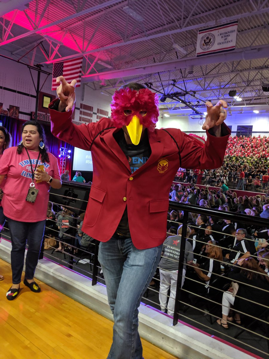 GCCA_RUIZ's tweet photo. Mr Phoenix has arrived @GCCA_PHX can get the party started right!!! #WeAreGCISD #Back2GCISD https://t.co/Qd5Y81P7VI
