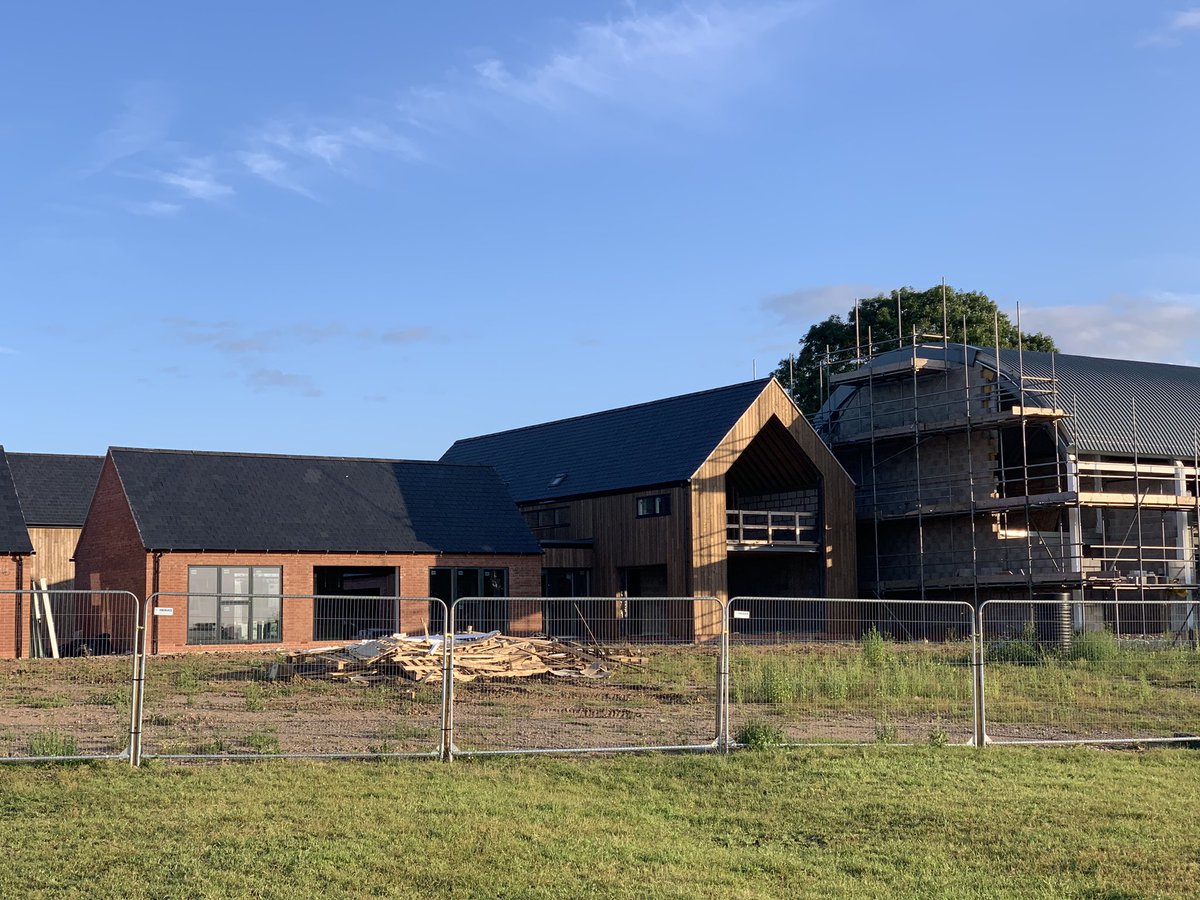 MPH Construction tweet media